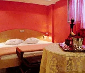 Hotel Niki 2*