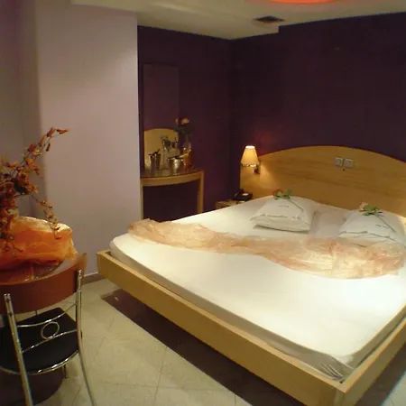 Niki Hotel Piraeus
